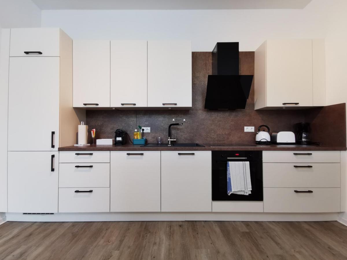 Bohnapartments - Town House Am Stadtpark - Gratis Parkplatz - Wlan Erfurt Exterior photo